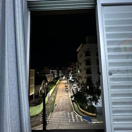 Apartamento Amplo E Belissimo! - 3 Quadras Do Mar! 과루자 외부 사진