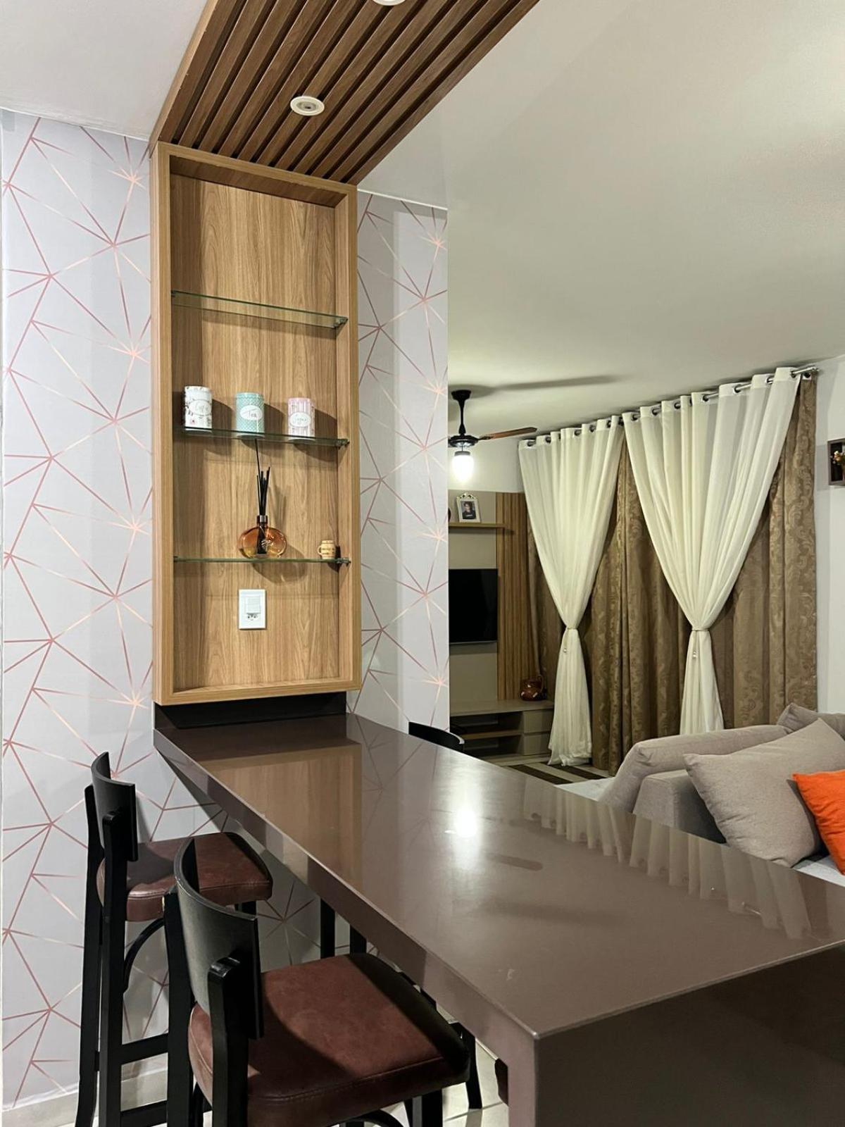 Apartamento Amplo E Belissimo! - 3 Quadras Do Mar! 과루자 외부 사진