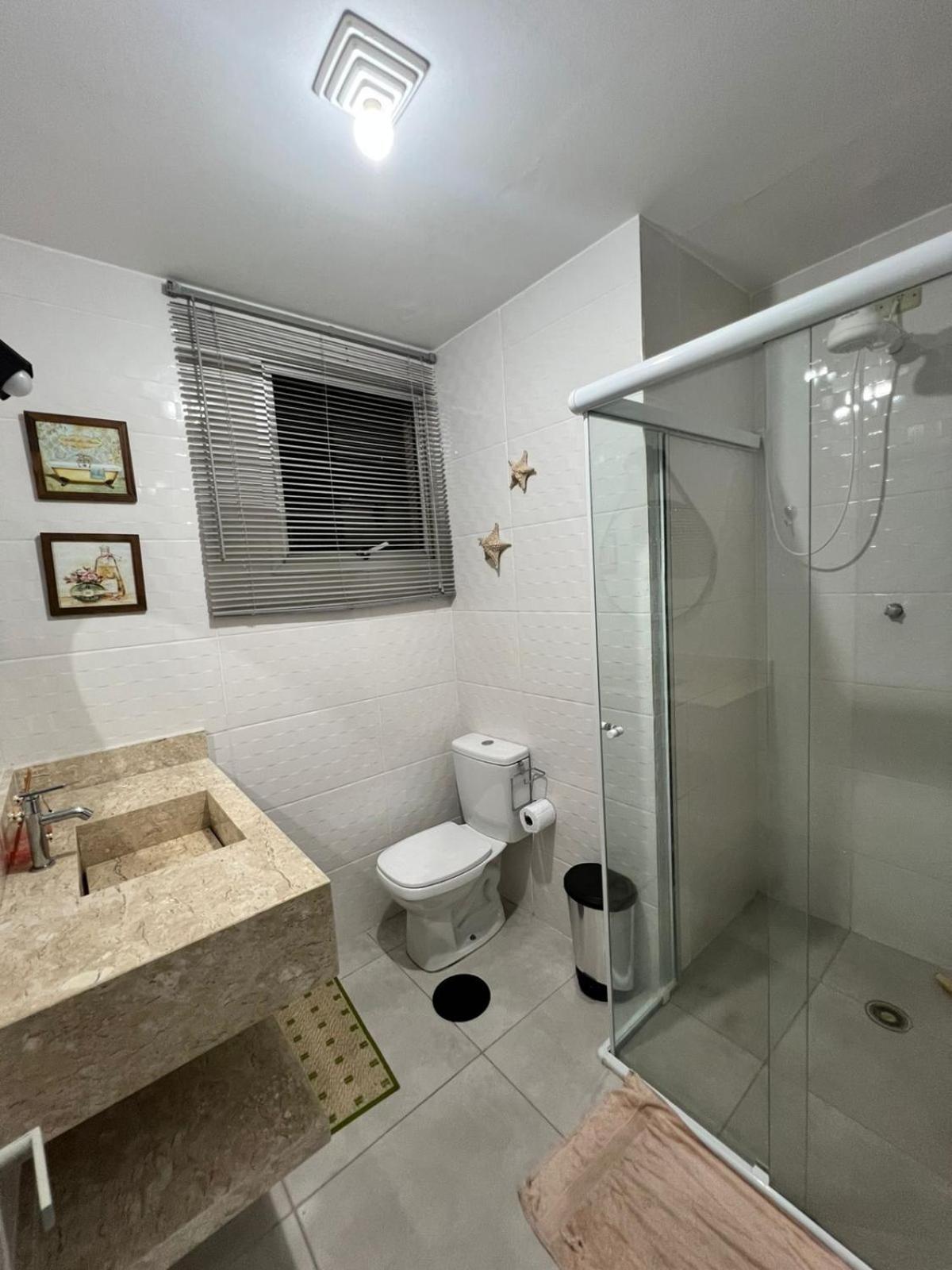 Apartamento Amplo E Belissimo! - 3 Quadras Do Mar! 과루자 외부 사진