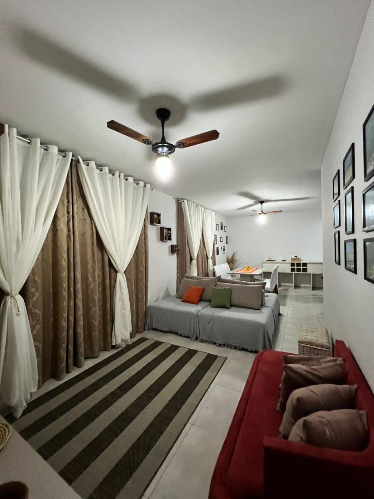 Apartamento Amplo E Belissimo! - 3 Quadras Do Mar! 과루자 외부 사진