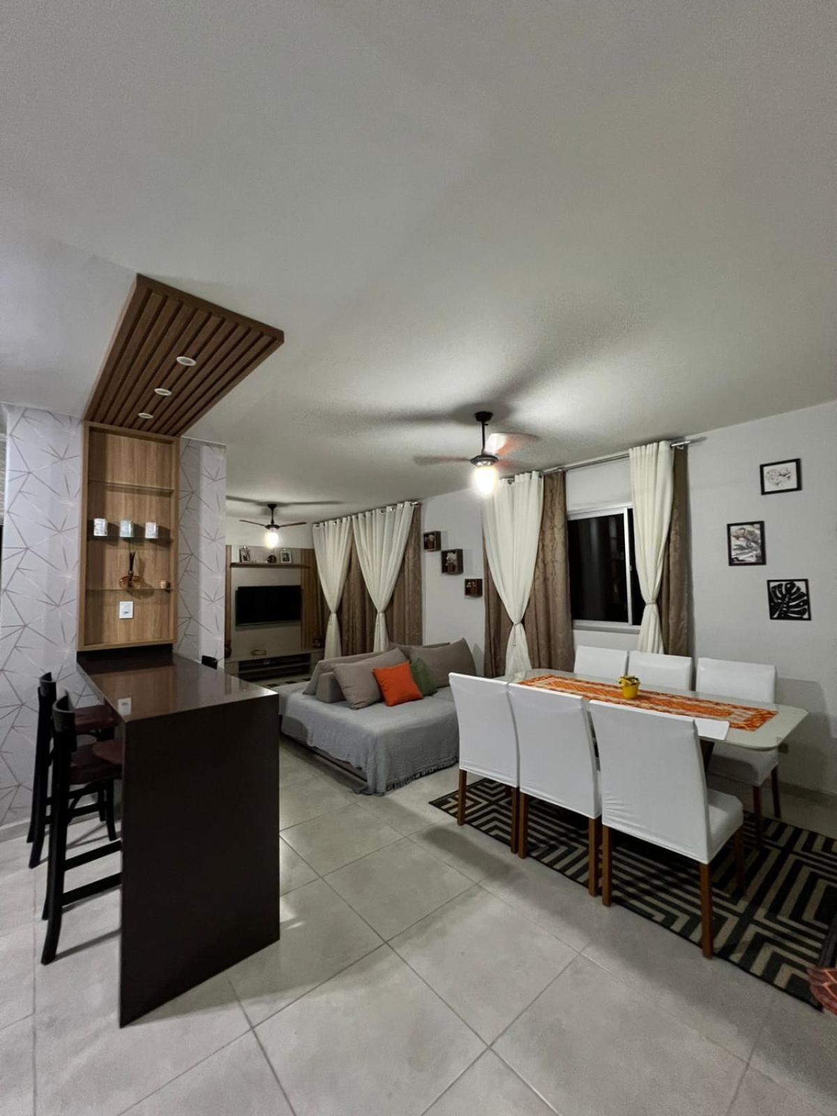 Apartamento Amplo E Belissimo! - 3 Quadras Do Mar! 과루자 외부 사진