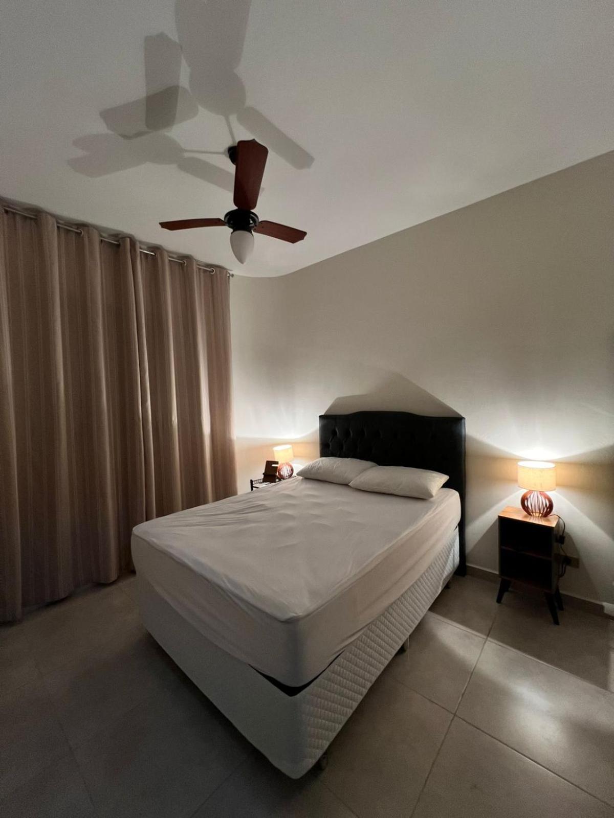 Apartamento Amplo E Belissimo! - 3 Quadras Do Mar! 과루자 외부 사진